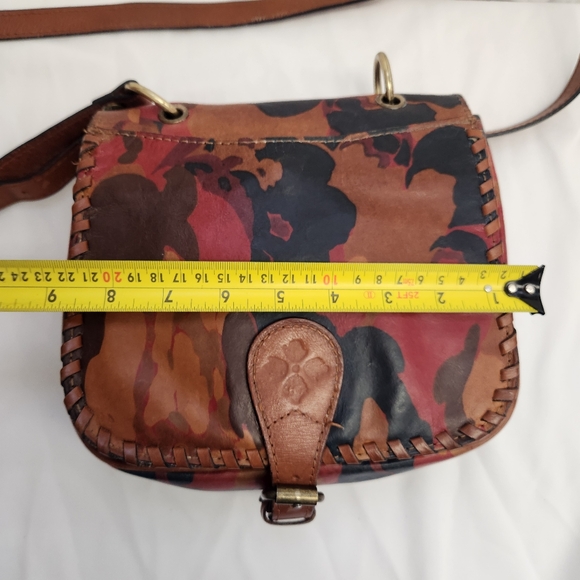 Patricia Nash Rosa Square Flap Saddle Parisian Cameo Leather Bag And Wallet - Picture 13 of 16